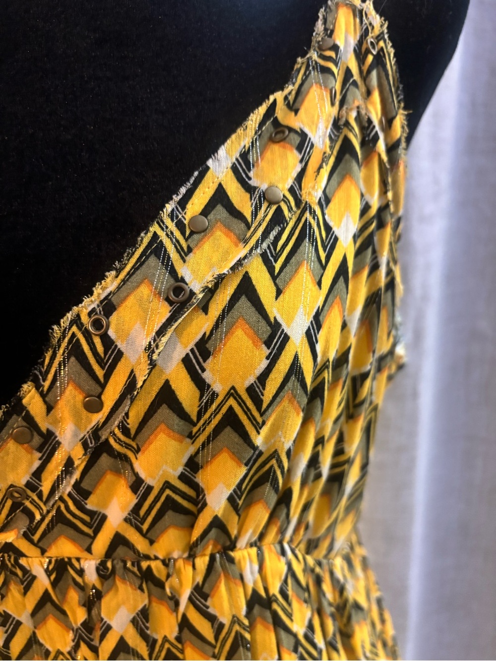 Forever 21 Yellow and Black Geometric V-Neck Spaghetti Strap Mini Dress - Picture 2 of 6